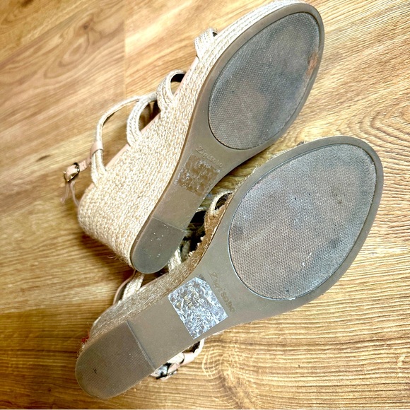 HOST PICK 🔥Woven Straw Wedge Sandals Zigi Soho GUC Size 8.5 - Picture 4 of 6